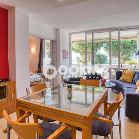 Petunias Apartament Per 6 Persones Amb Piscina Comunitaria A Politur, A 10 Minuts De Cala Rovira Platja d'Aro (Playa de Aro)
