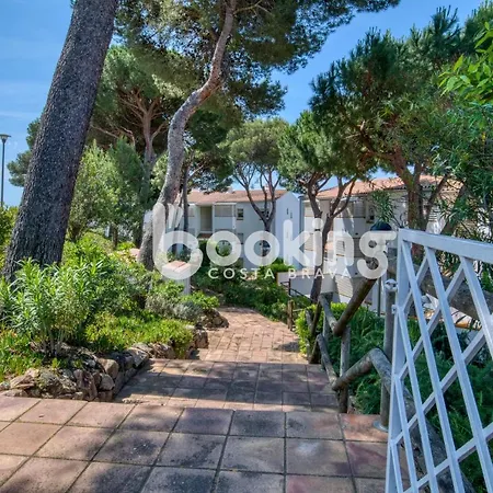 Apartamento Petunias Apartament Per 6 Persones Amb Piscina Comunitaria A Politur, A 10 Minuts De Cala Rovira Platja d'Aro (Playa de Aro)